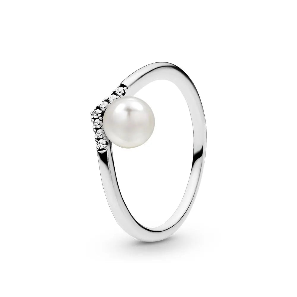Veloura Pearl Crown Ring