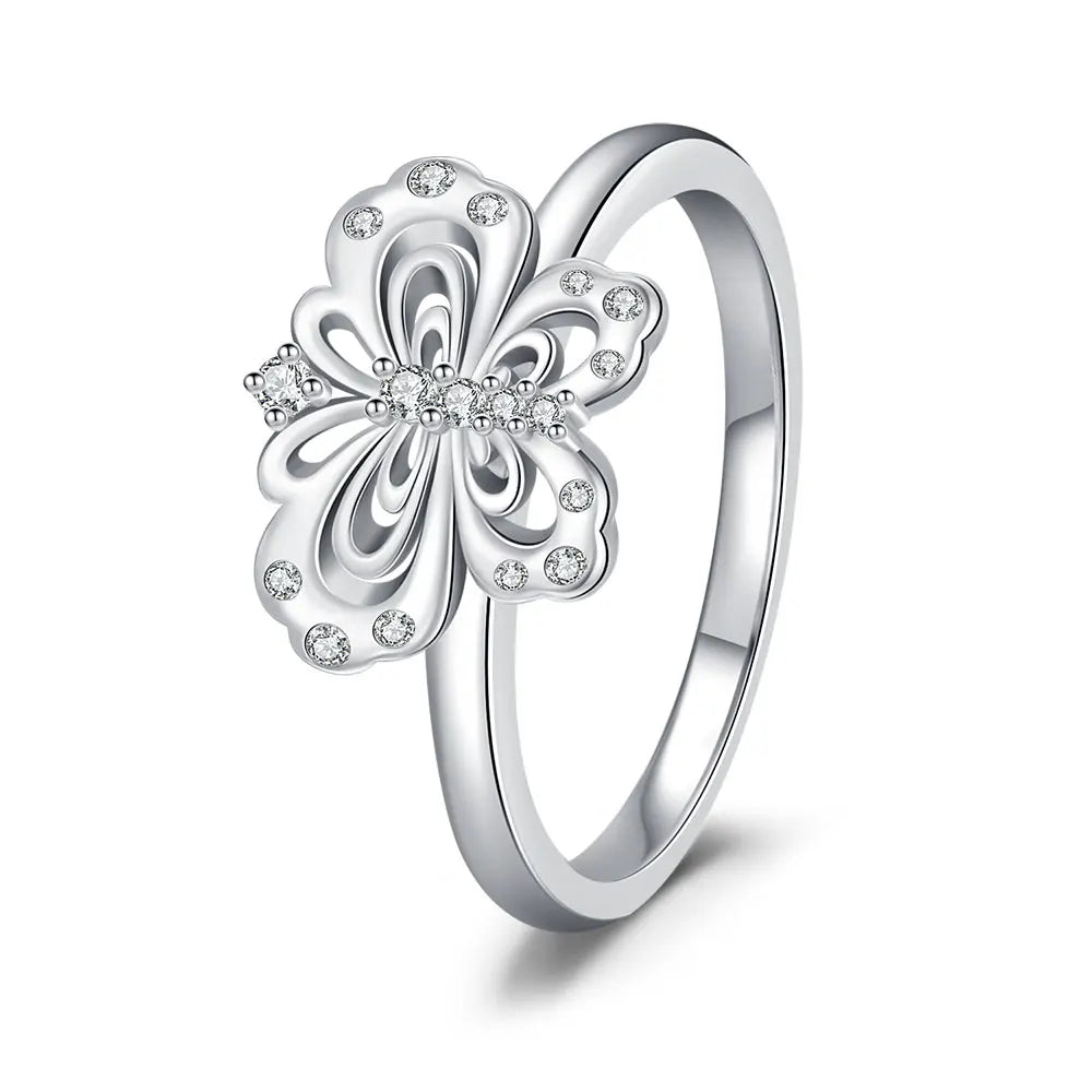 Veloura Pearl Crown Ring