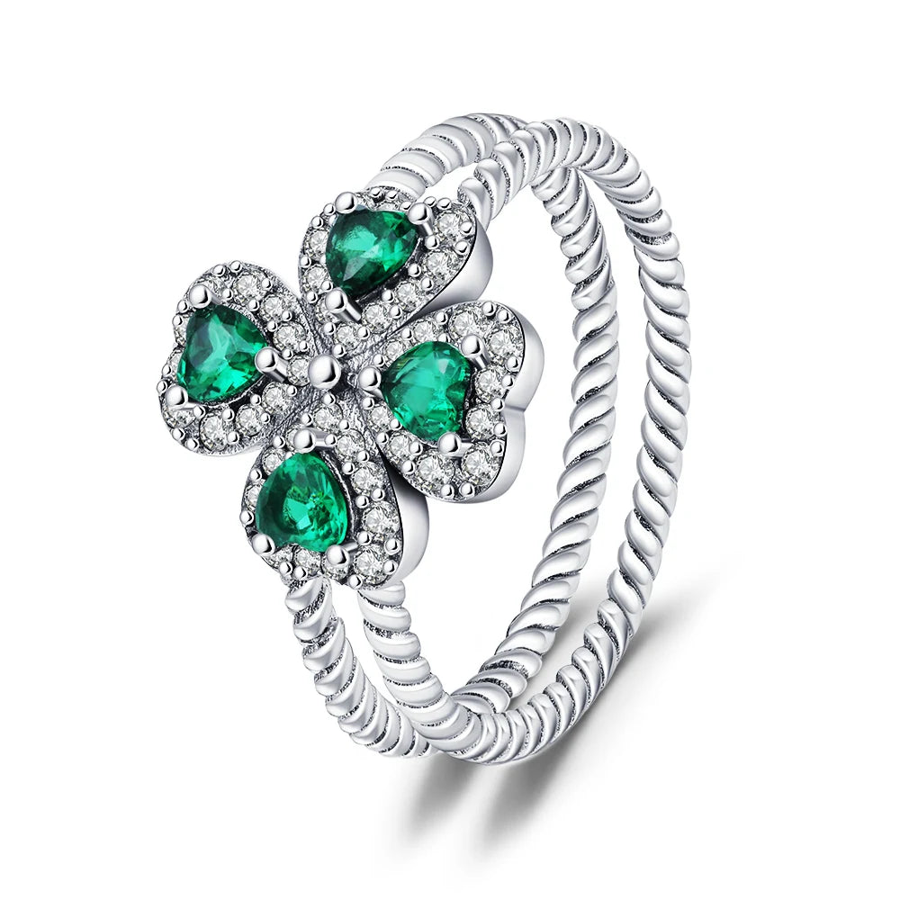 Veloura Pearl Crown Ring