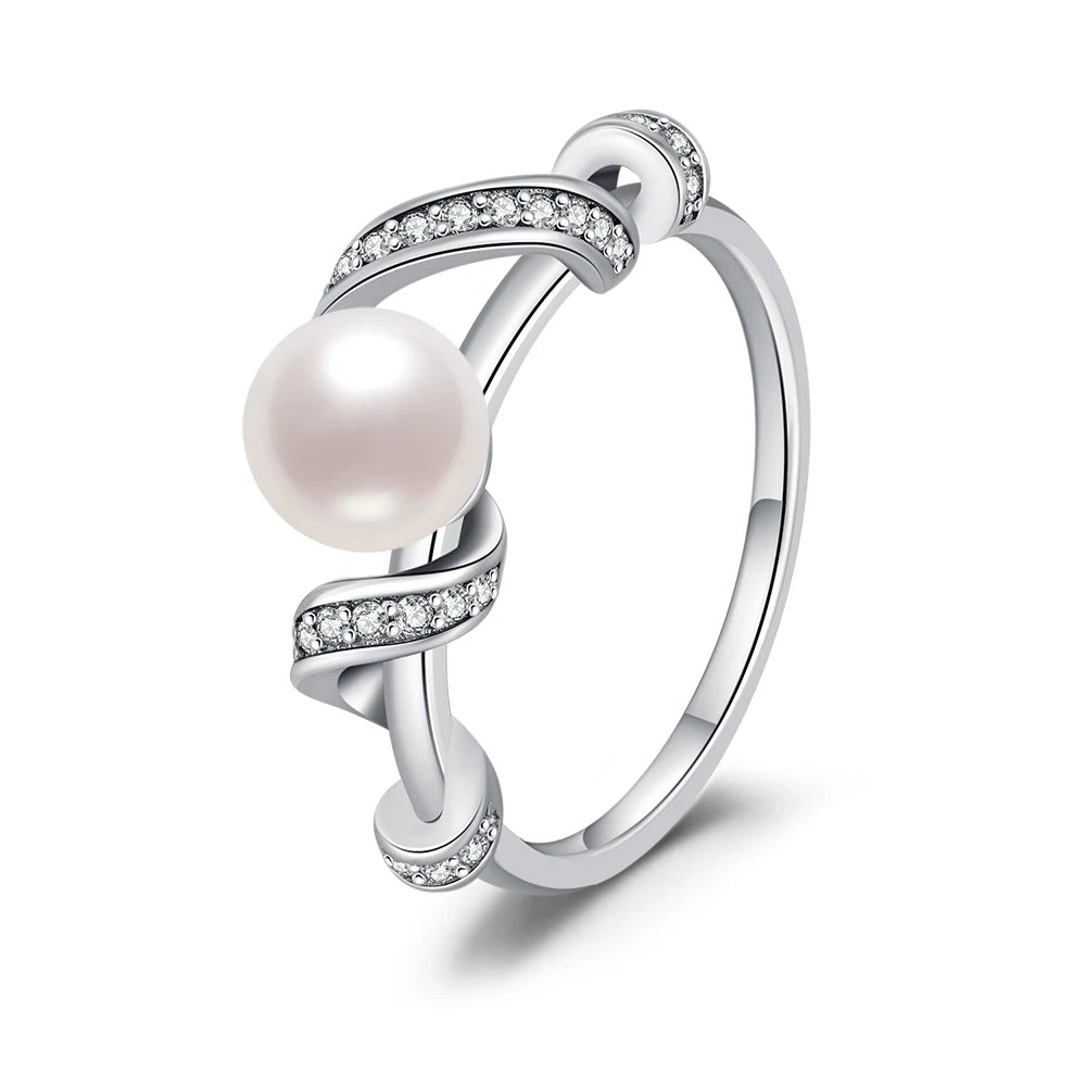 Veloura Pearl Crown Ring